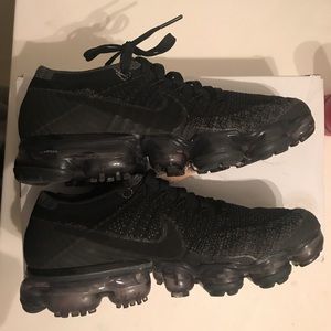 Nike Vapormax “Triple Black”